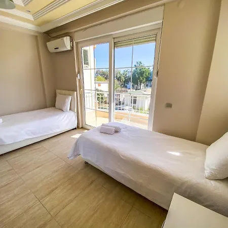 X Musari No2 Vila Belek